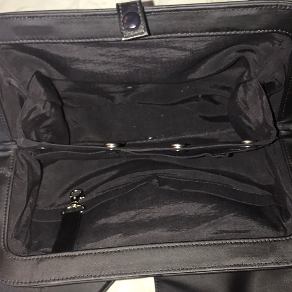 Petunia Pickle Bottom Clutch Diaper Bag - Picture 6 of 7